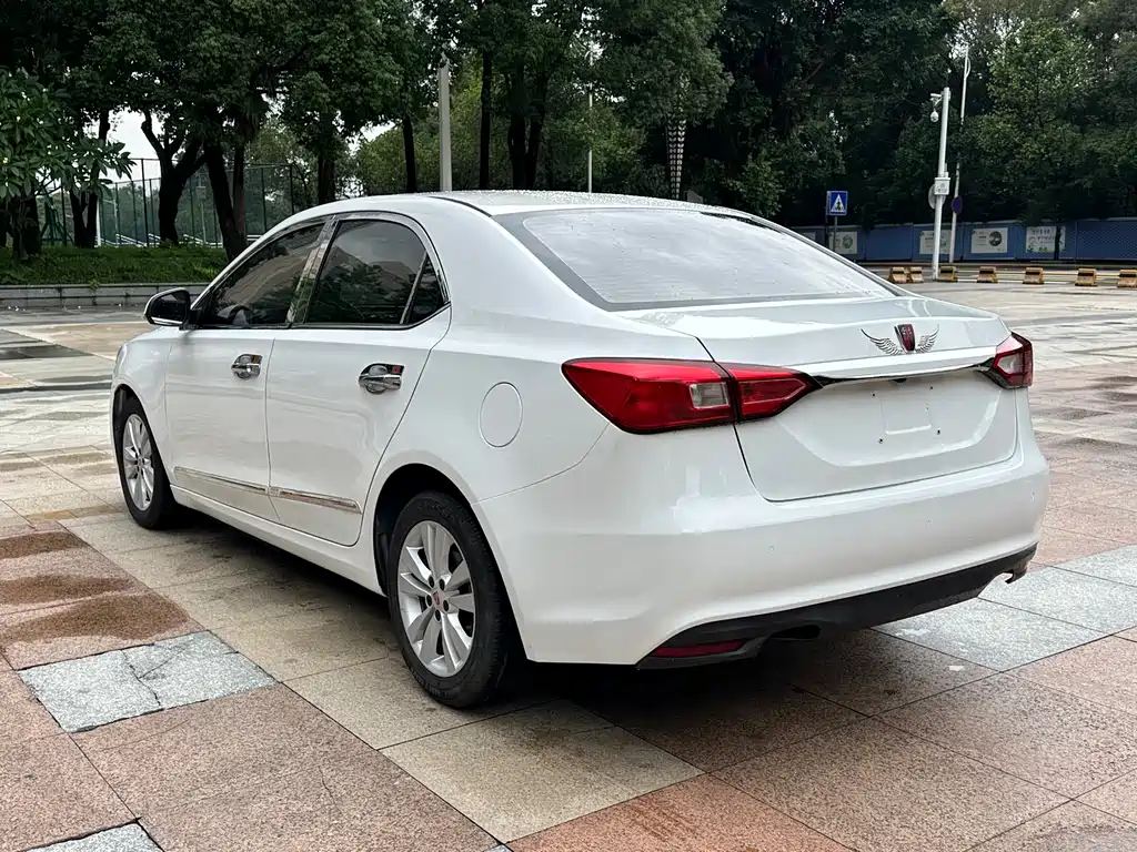 Roewe 360 2017 1.5L Automatic Luxury Edition