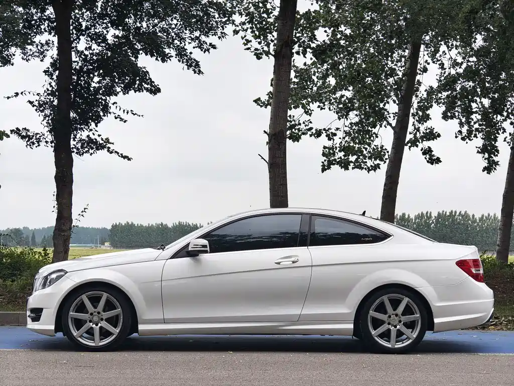Mercedes-Benz C-Class 2013 C 180 Coupe (Import)