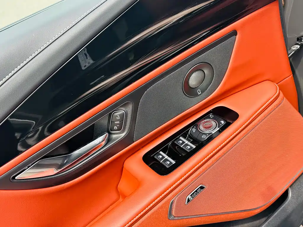 Lincoln Nautilus 2023 2.0T AWD Zunjui Edition