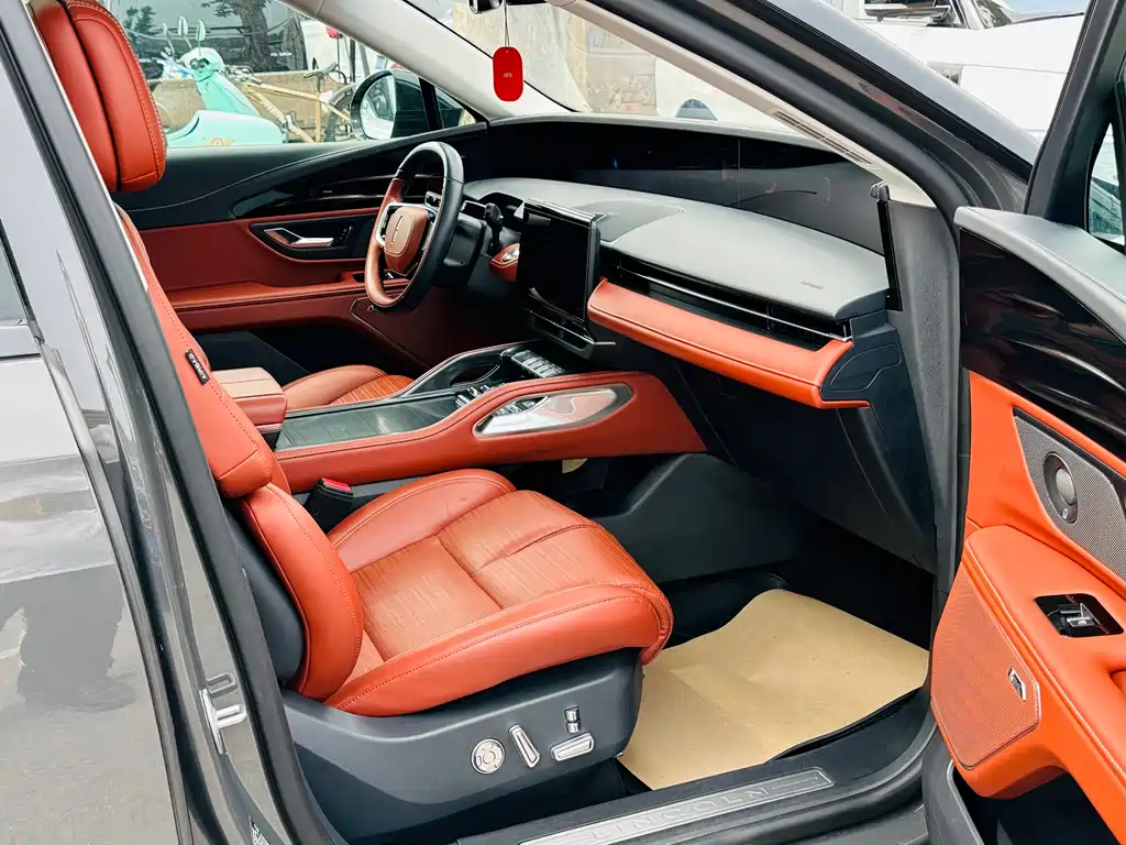 Lincoln Nautilus 2023 2.0T AWD Zunjui Edition