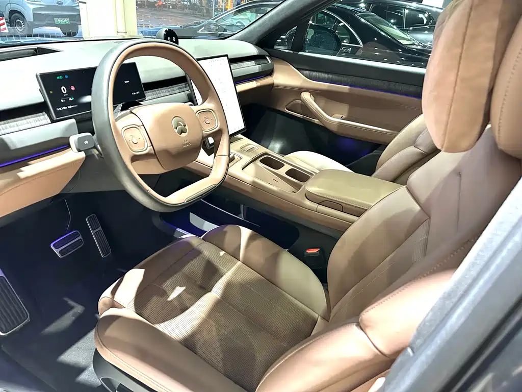 NIO ES8 2023 75kWh