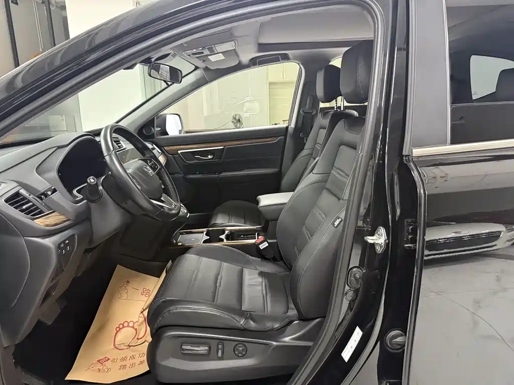 Honda CR-V 2021 240TURBO CVT 2WD Fashion Edition