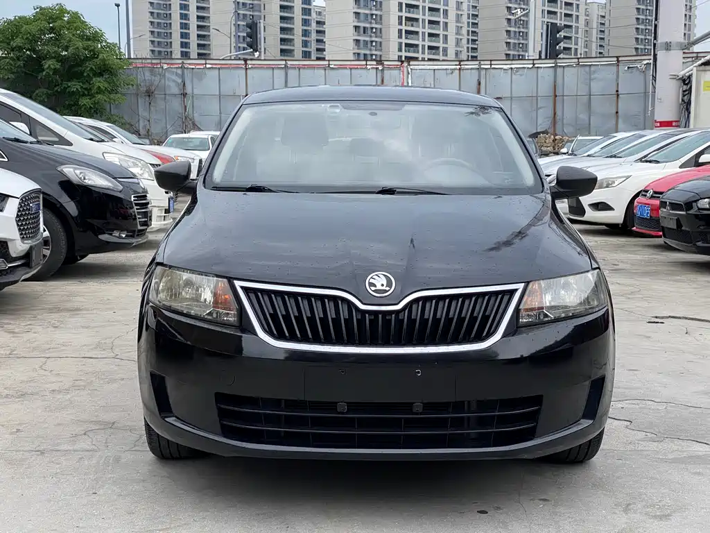 Skoda Rapid 2013 1.6L Manual Lexuan