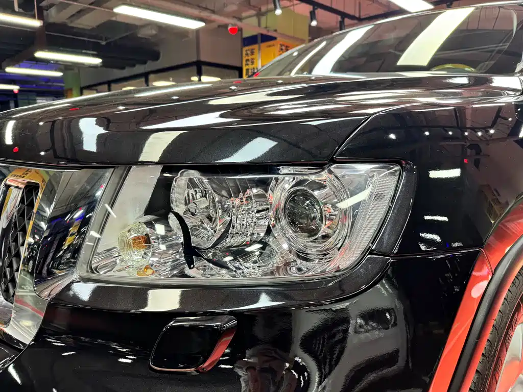 Jeep Grand Cherokee 2012 3.6L Flagship Edition