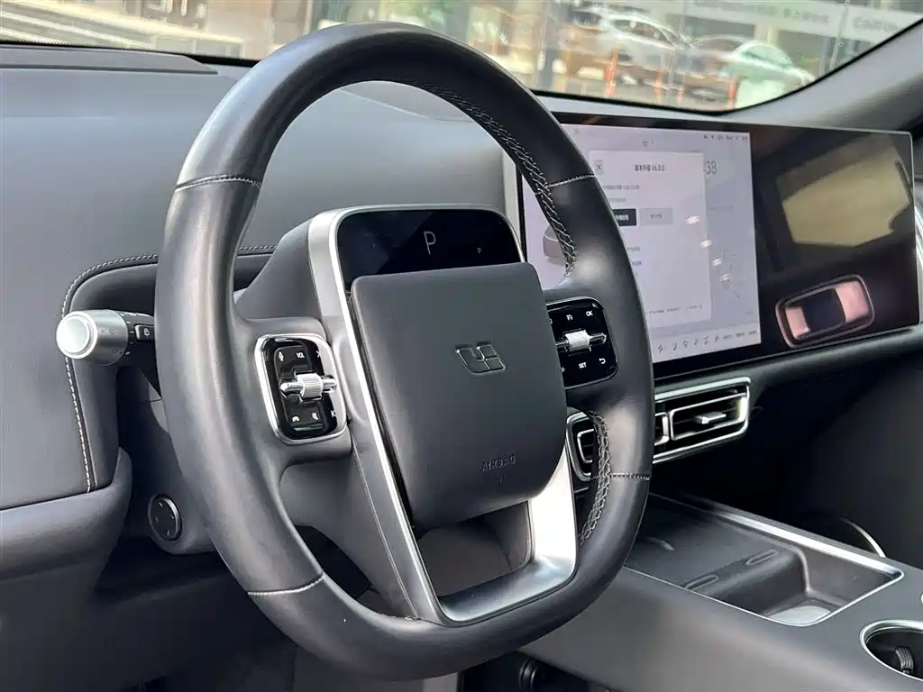 Li Auto L8 2023 Pro
