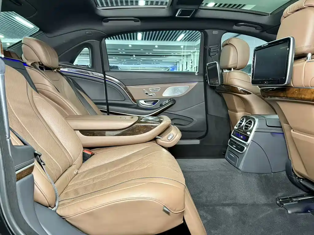 Maybach S-Class 2016 S 400 4MATIC