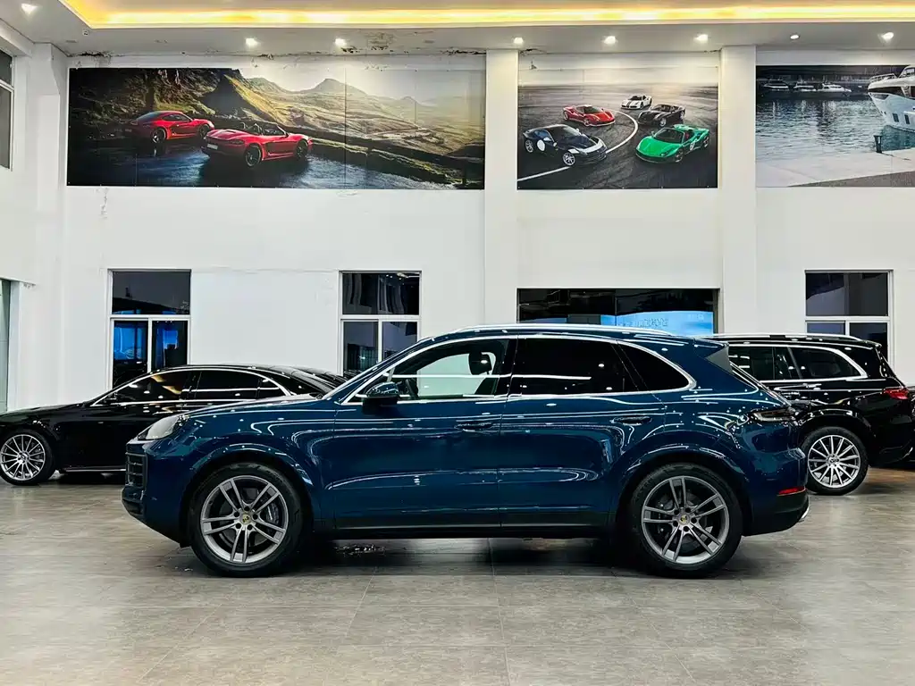 Porsche Cayenne 2024 3.0T