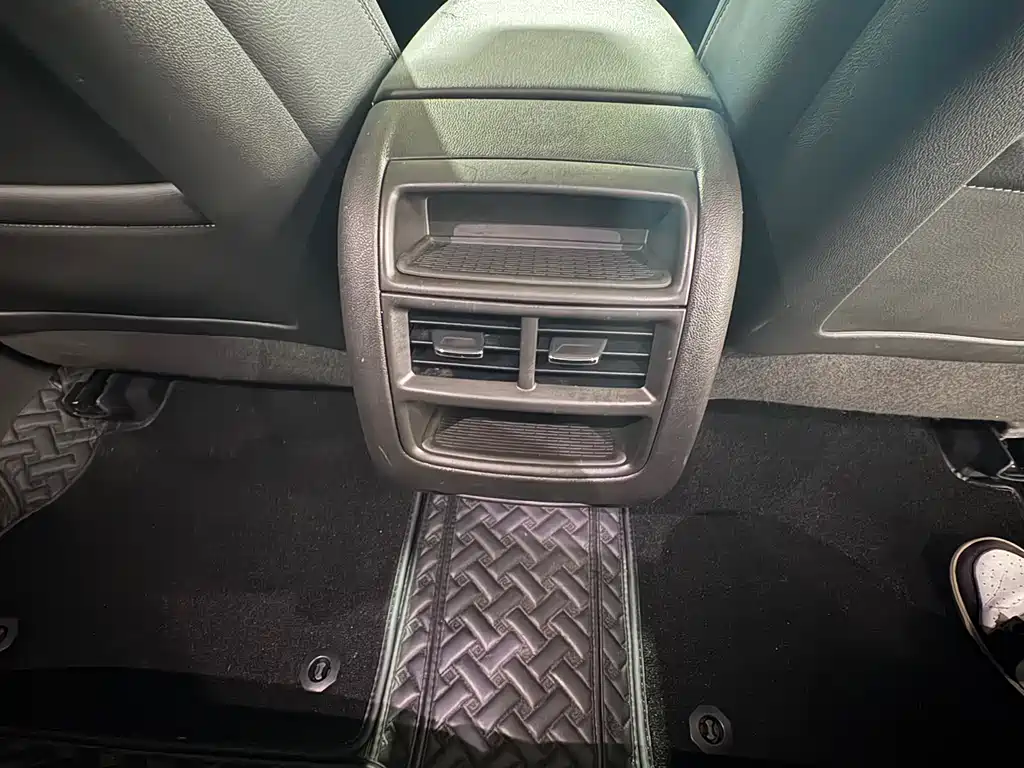 Cadillac XT5 2022 2.0T FWD Luxury