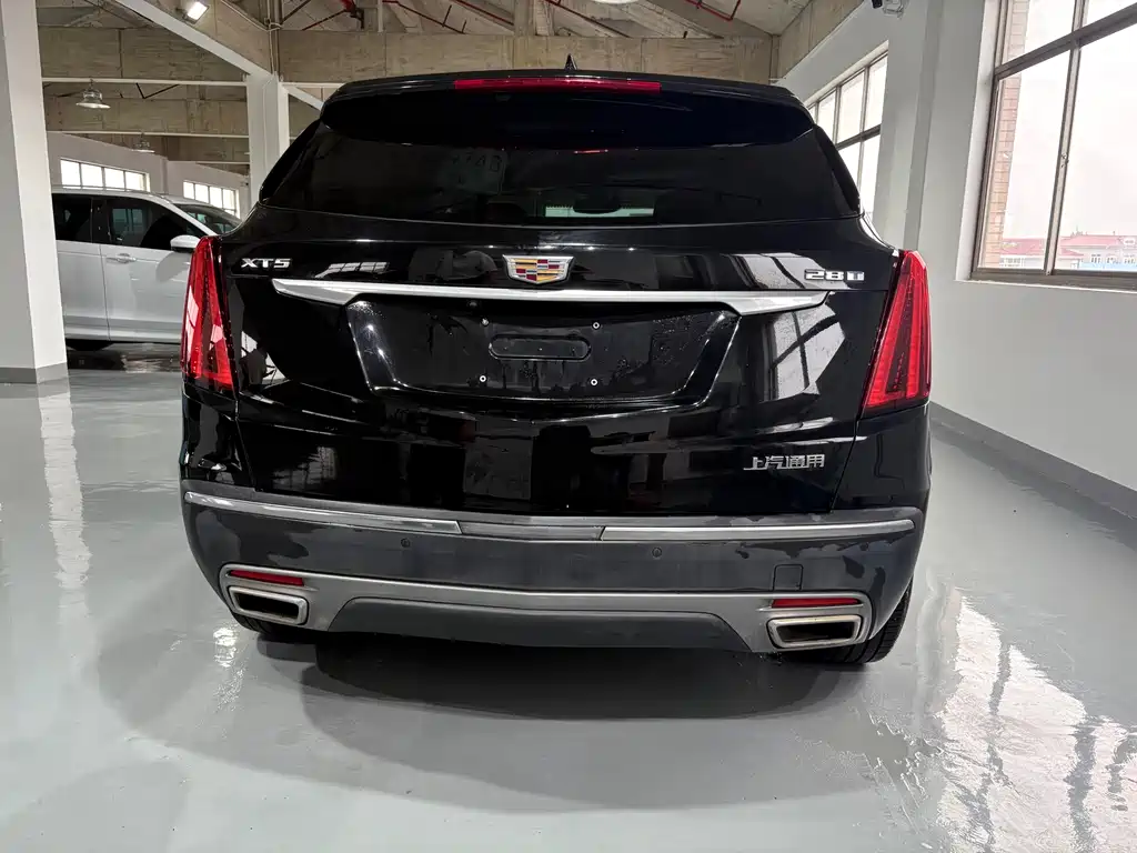 Cadillac XT5 2022 2.0T FWD Luxury