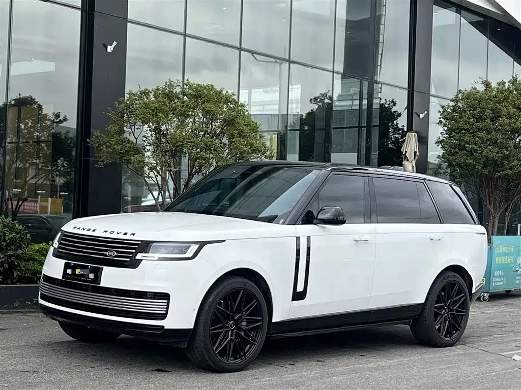 Range Rover 2024 3.0 L6 400PS Autobiography LWB 7-Seater