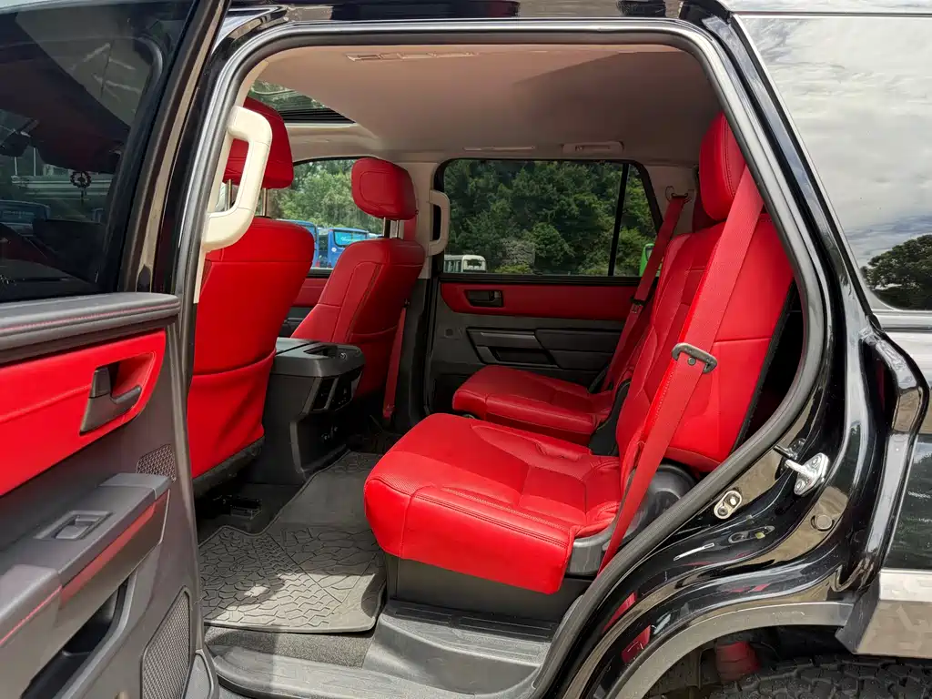 Toyota Sequoia 2023 3.5T Canadian Spec