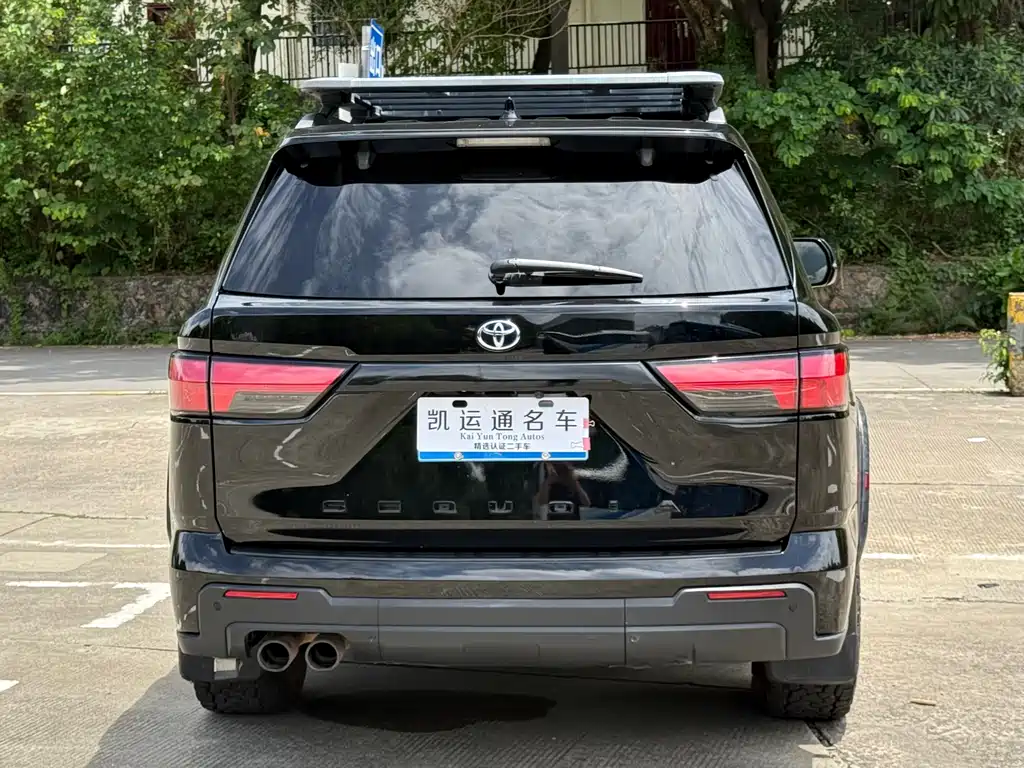 Toyota Sequoia 2023 3.5T Canadian Spec