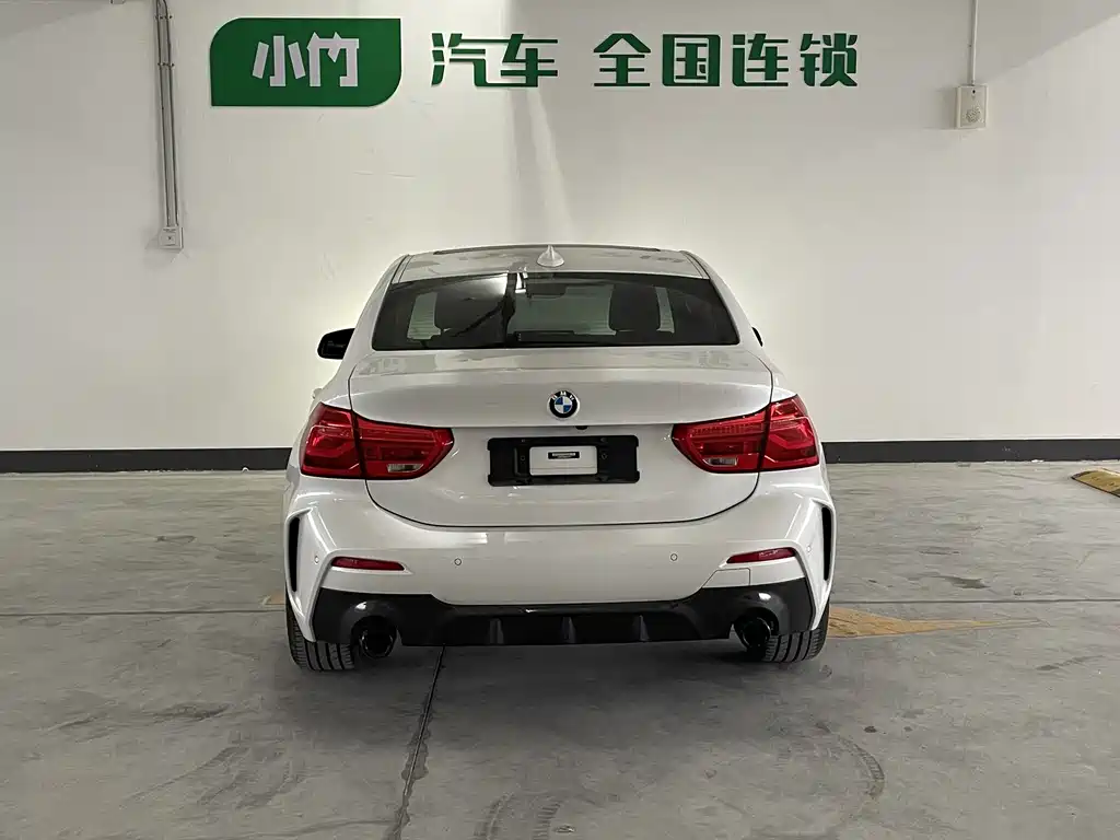 BMW 1 Series 2022 120i M Sport Night Edition