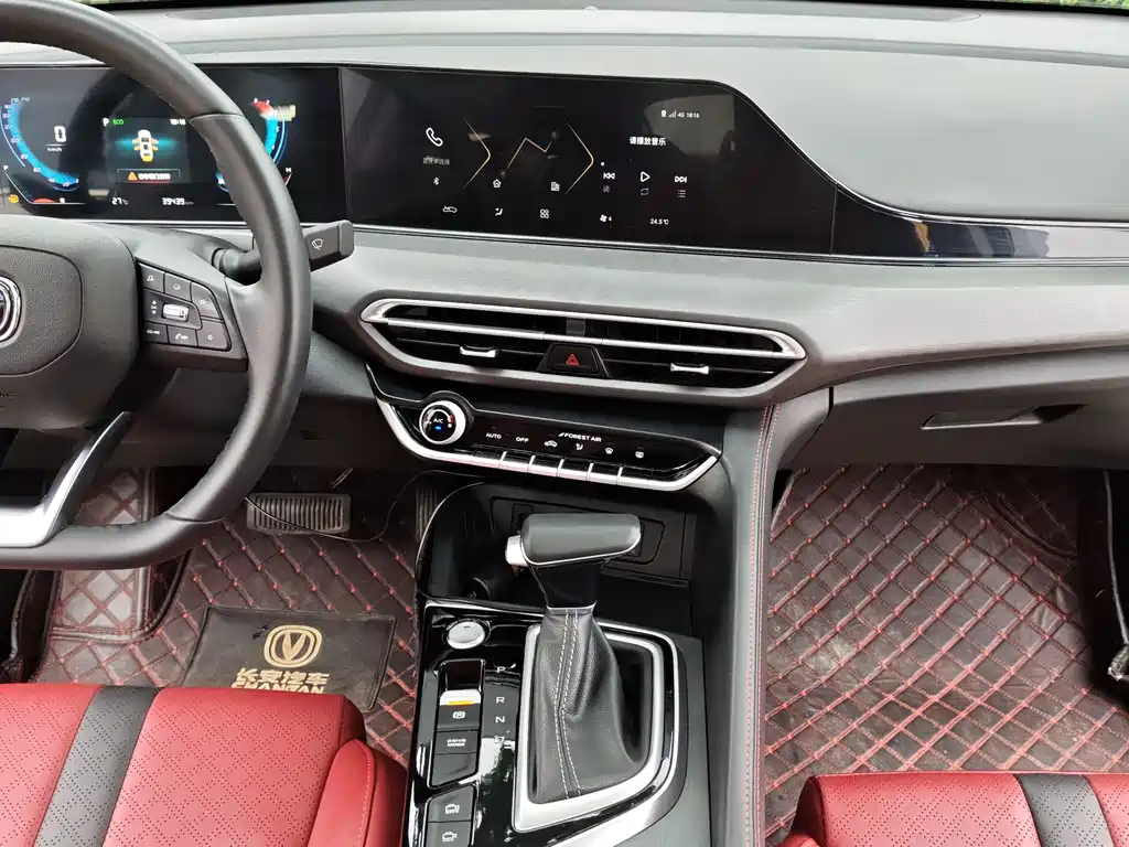 Changan Eado Plus 2021 Blue Whale NE 1.4T GDI DCT Prestige Edition