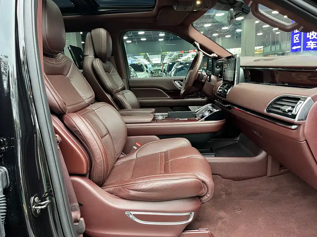 Lincoln Navigator 2020 3.5T LWB President Edition