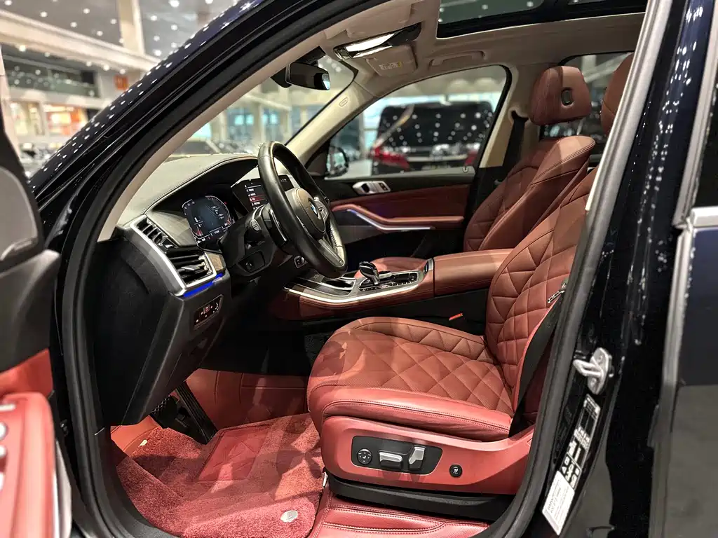 BMW X5 2022 xDrive 30Li M Sport Package - фото 4