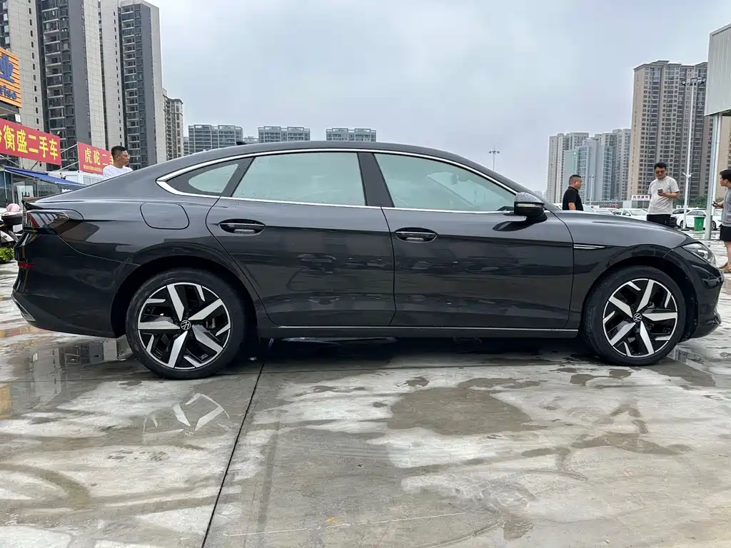 Volkswagen Lamando L 2022 280TSI DSG Cool & Spicy Edition