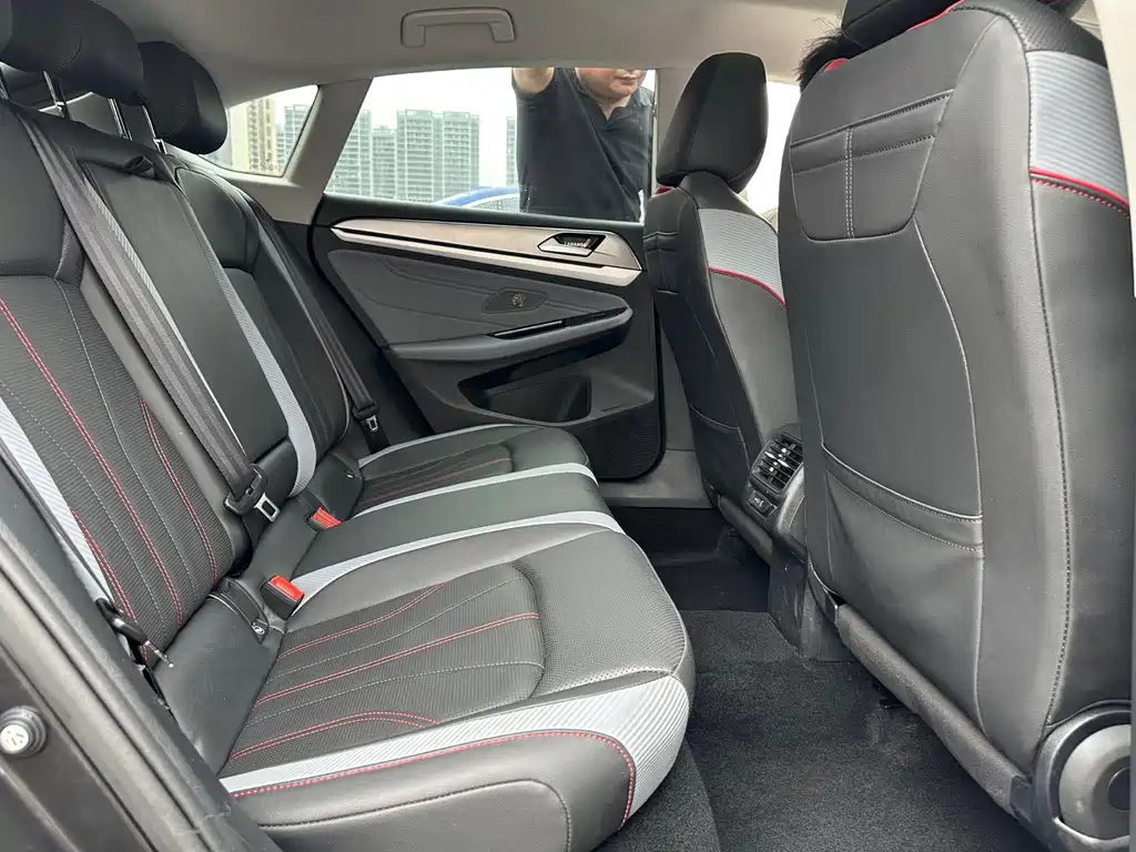 Volkswagen Lamando L 2022 280TSI DSG Cool & Spicy Edition