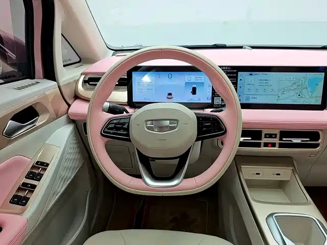Geely Geometry E Firefly 2024 401km Fluorescence