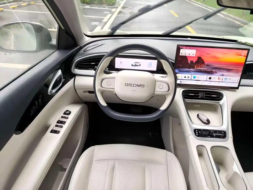 Geely Xingyuan 2025 410km Free Edition
