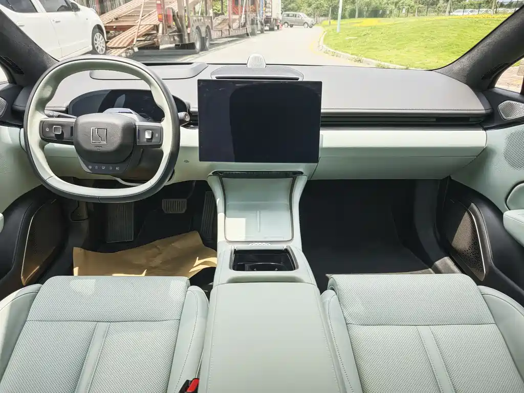 Zeekr 007 2025 Long Range AWD Intelligent Driving Edition 100kWh