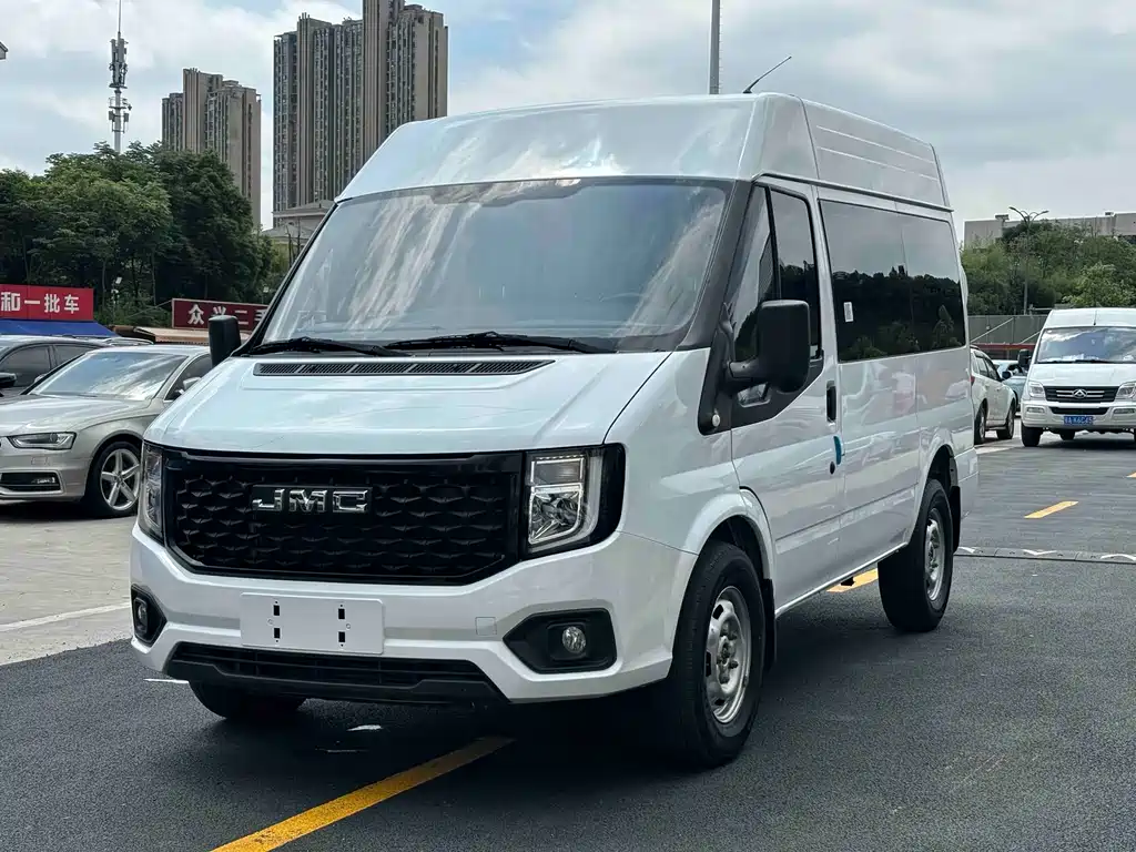 JMC Fushun 2023 2.0T Manual Short Wheelbase Medium Roof Commercial Multi-Purpose Vehicle 6-Seater