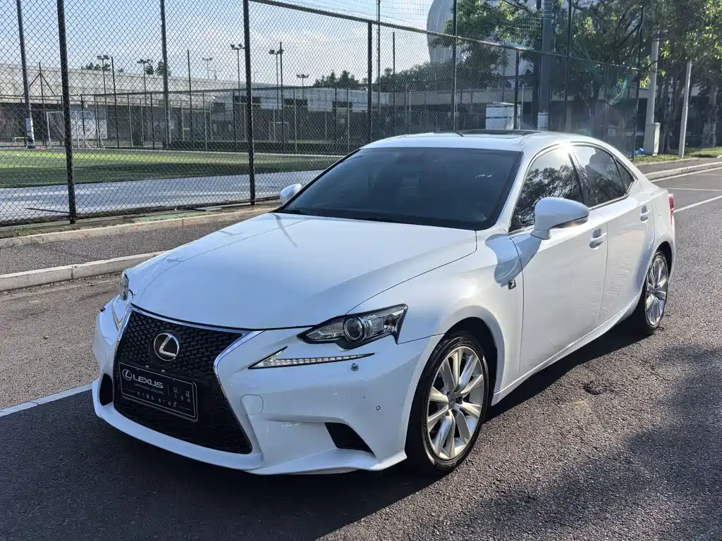 Lexus IS 250 F SPORT 2013