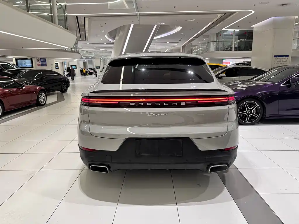 2024 Porsche Cayenne Coupé 3.0T