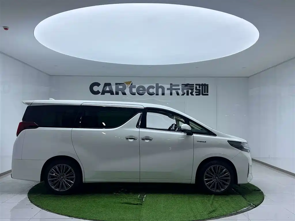 Toyota Alphard 2020 Hybrid 2.5L Premium Edition