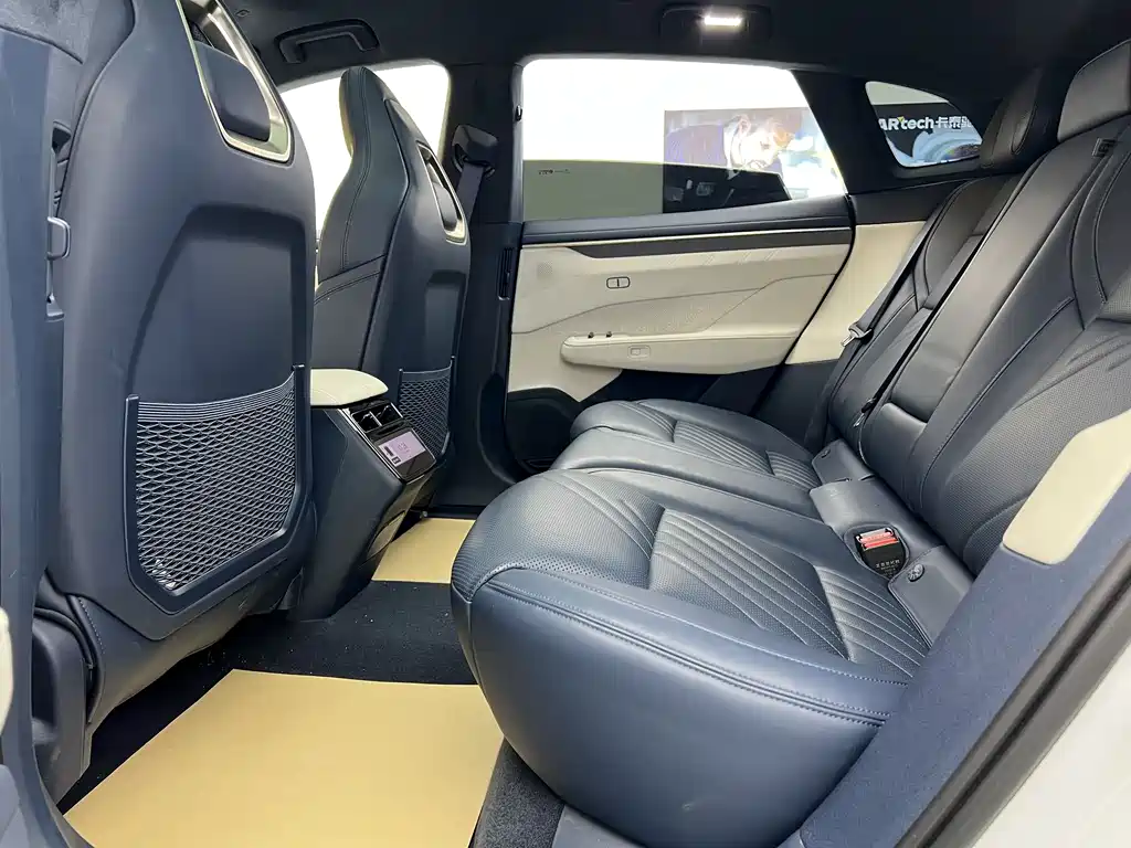 Zeekr 001 2024 YOU Edition 100kWh AWD