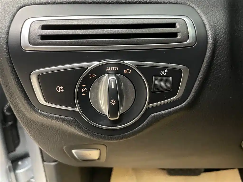 Mercedes-Benz GLC 300 L 4MATIC