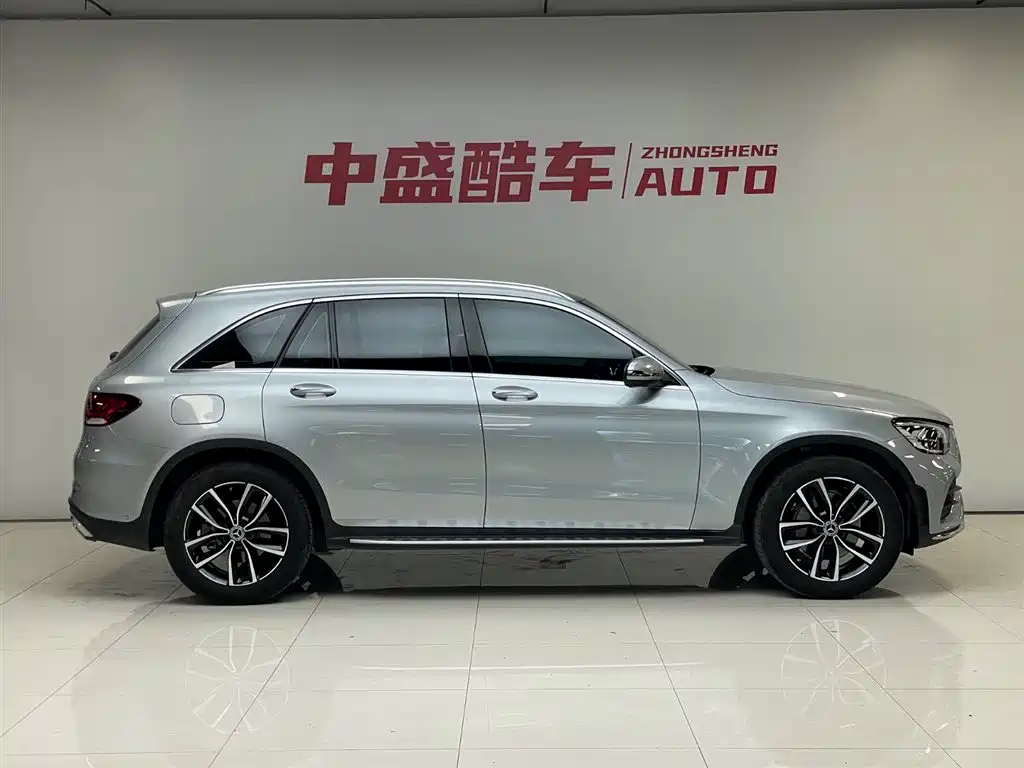 Mercedes-Benz GLC 300 L 4MATIC