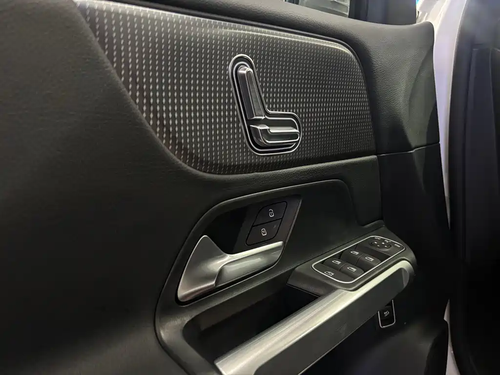 Mercedes-Benz GLB 2022 GLB 220 Dynamic