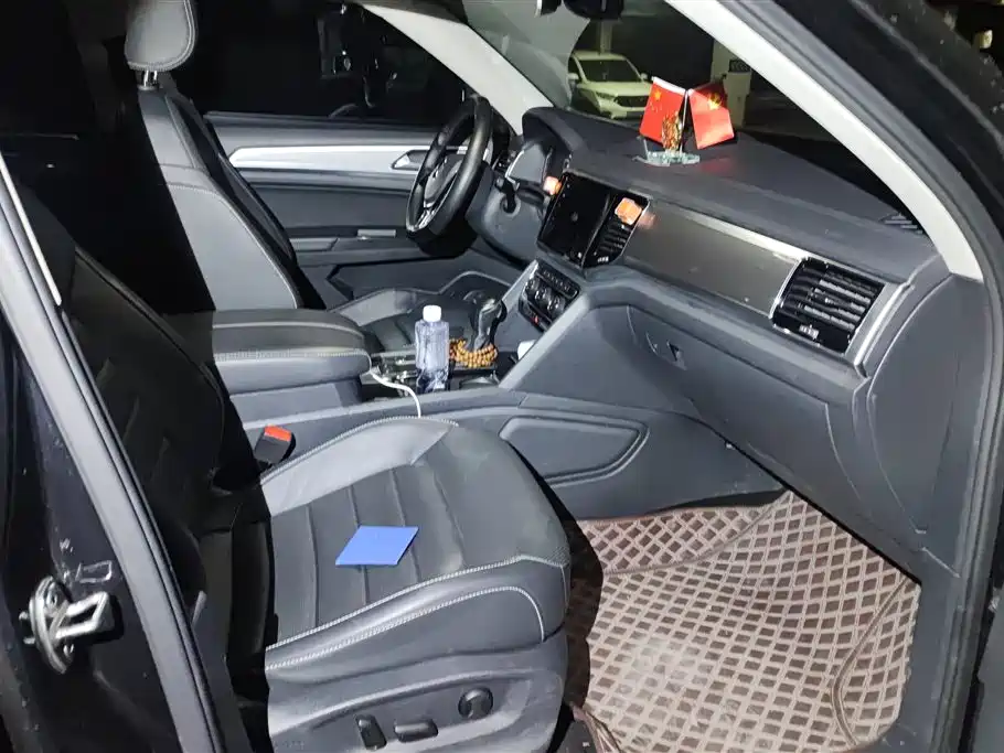 Volkswagen Teramont 2020 Facelift 330TSI 2WD Luxury Edition