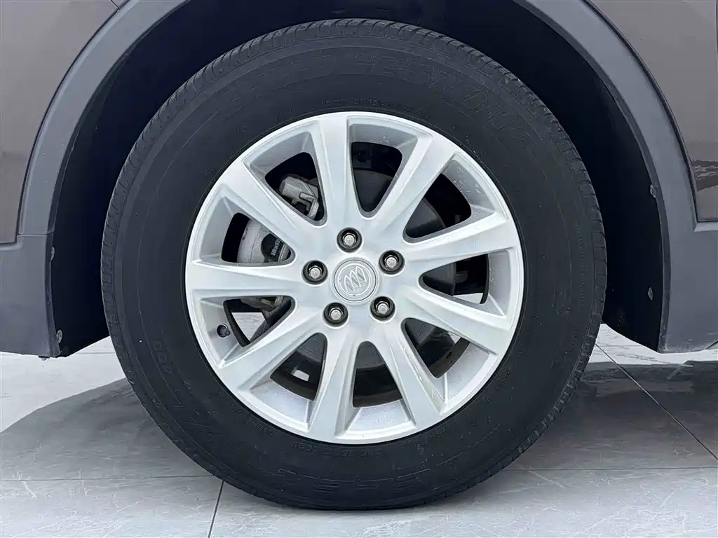 Buick Envision Plus 2021 532T FWD Elite
