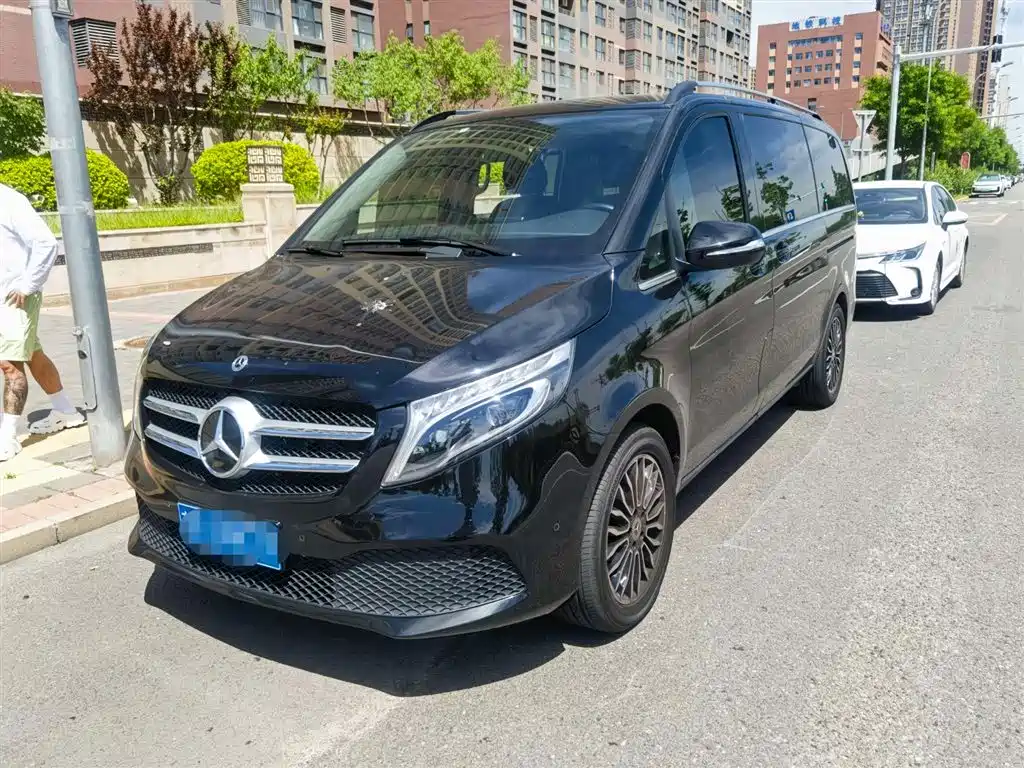 Mercedes-Benz V-Class 2020 V 260 Navigator Edition