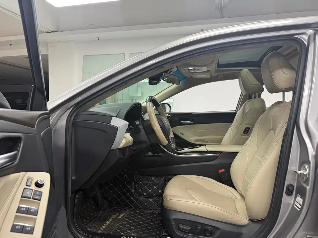 Toyota Avalon 2019 2.0L XLE Premium Edition China VI
