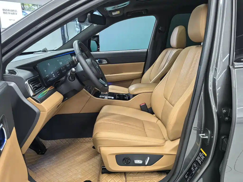Li Auto ONE 2020 EREV 6-seat Edition