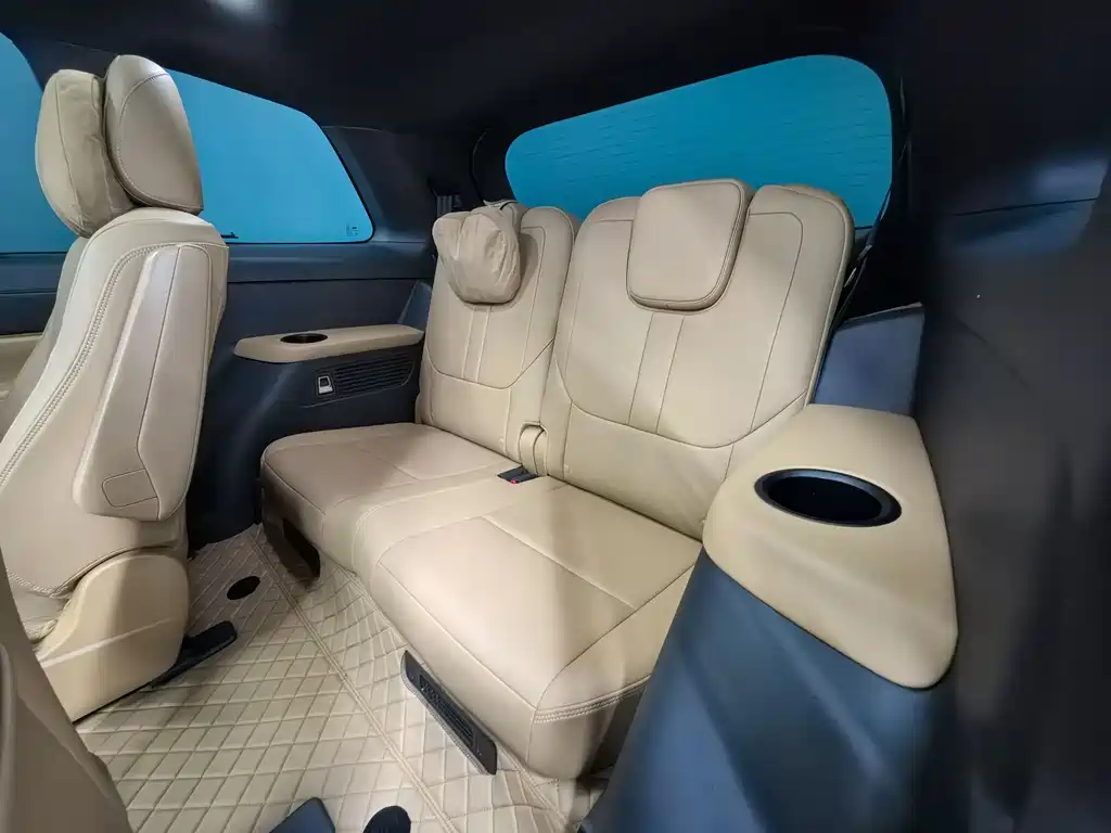 Li Auto ONE 2020 EREV 6-seat Edition