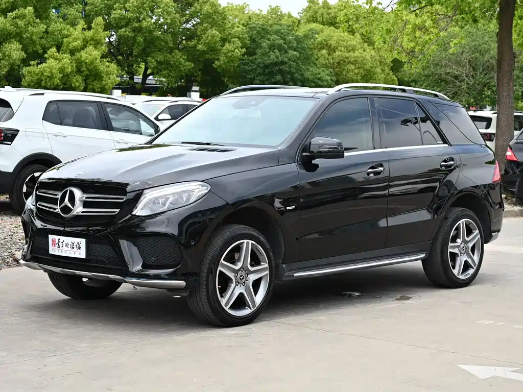 Mercedes-Benz GLE 400 4MATIC