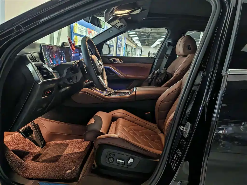 2023 BMW X6 xDrive30i M Sport Package - фото 4