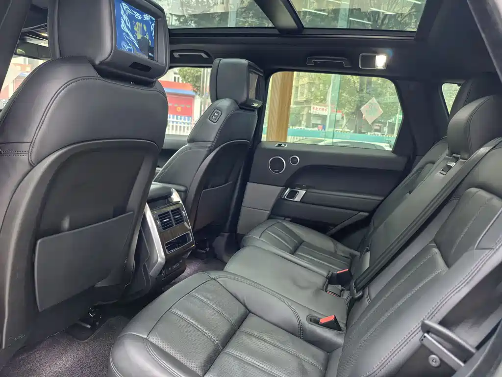 Range Rover Sport P400e 2018