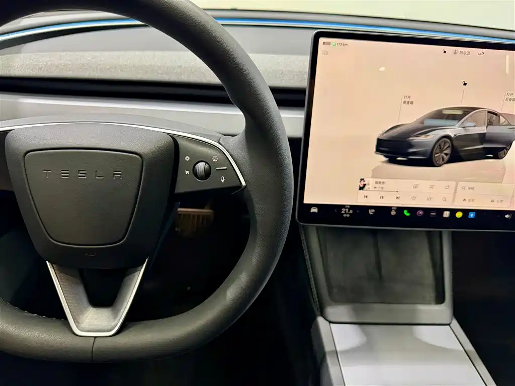 Tesla Model 3 2023 RWD