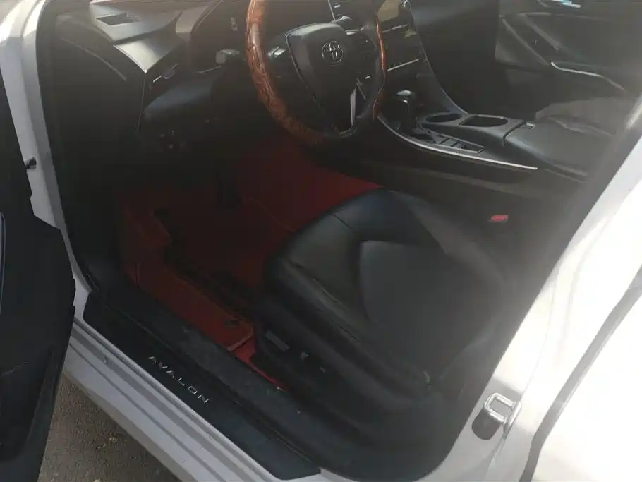 Avalon 2019 2.0L XLE China VI