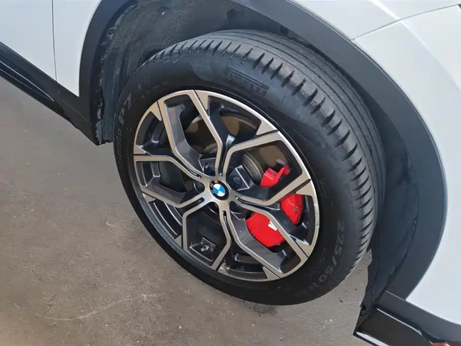 BMW X1 2022 sDrive25Li Leading Edition