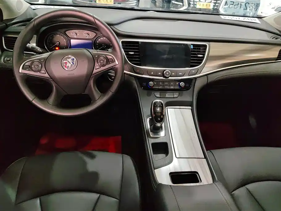 Buick LaCrosse 2022 652T Luxury