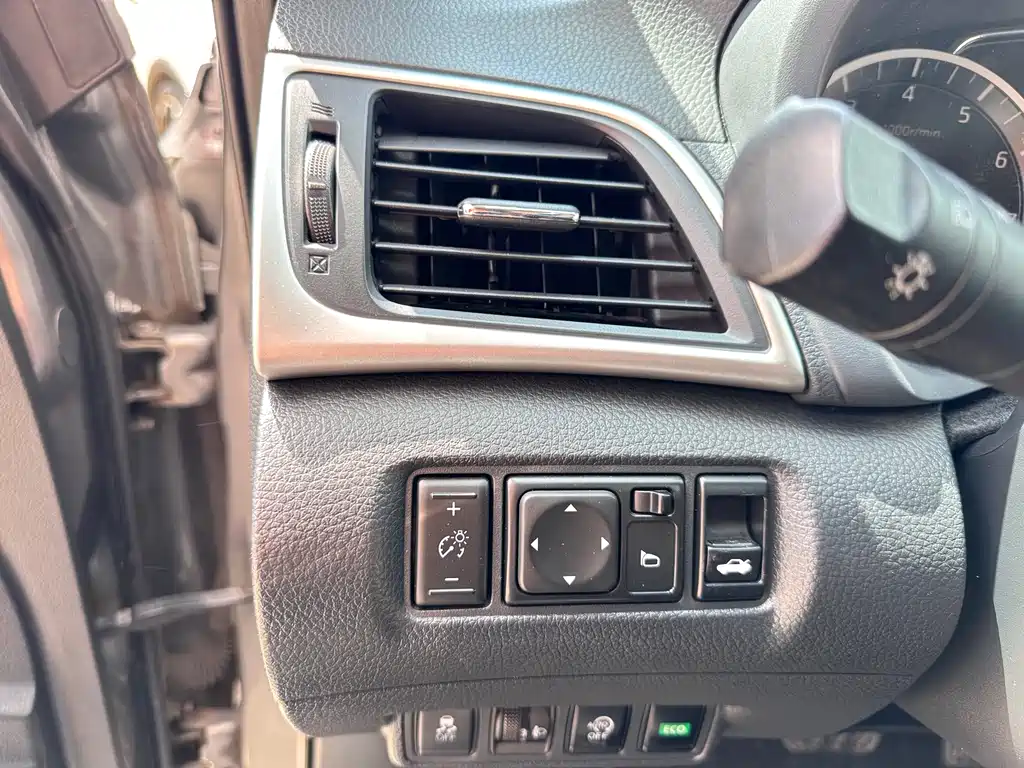 Nissan Sylphy 2021 Classic 1.6XE CVT Comfort Edition