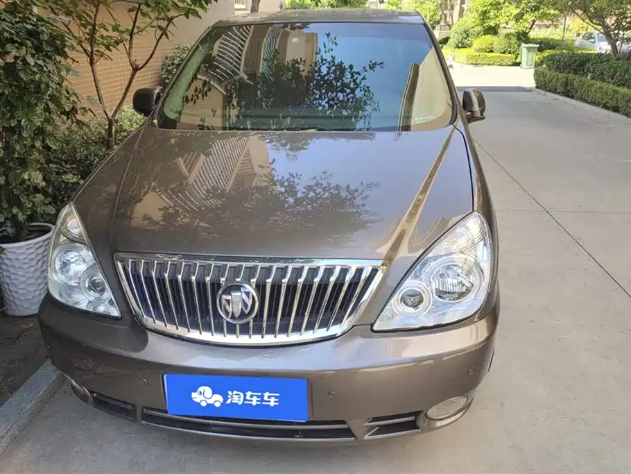 Buick GL8 2014 2.4L Comfort Edition