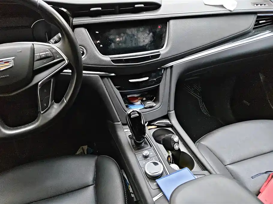 Cadillac XT5 2022 2.0T FWD Luxury