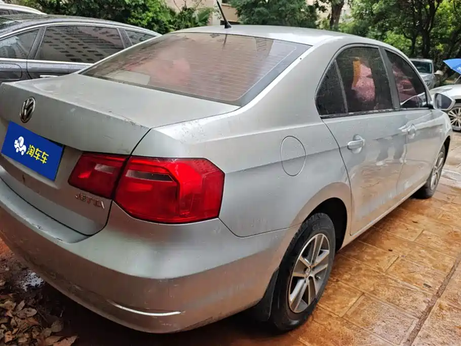 Jetta 2015 Value Edition 1.6L Manual Fashion